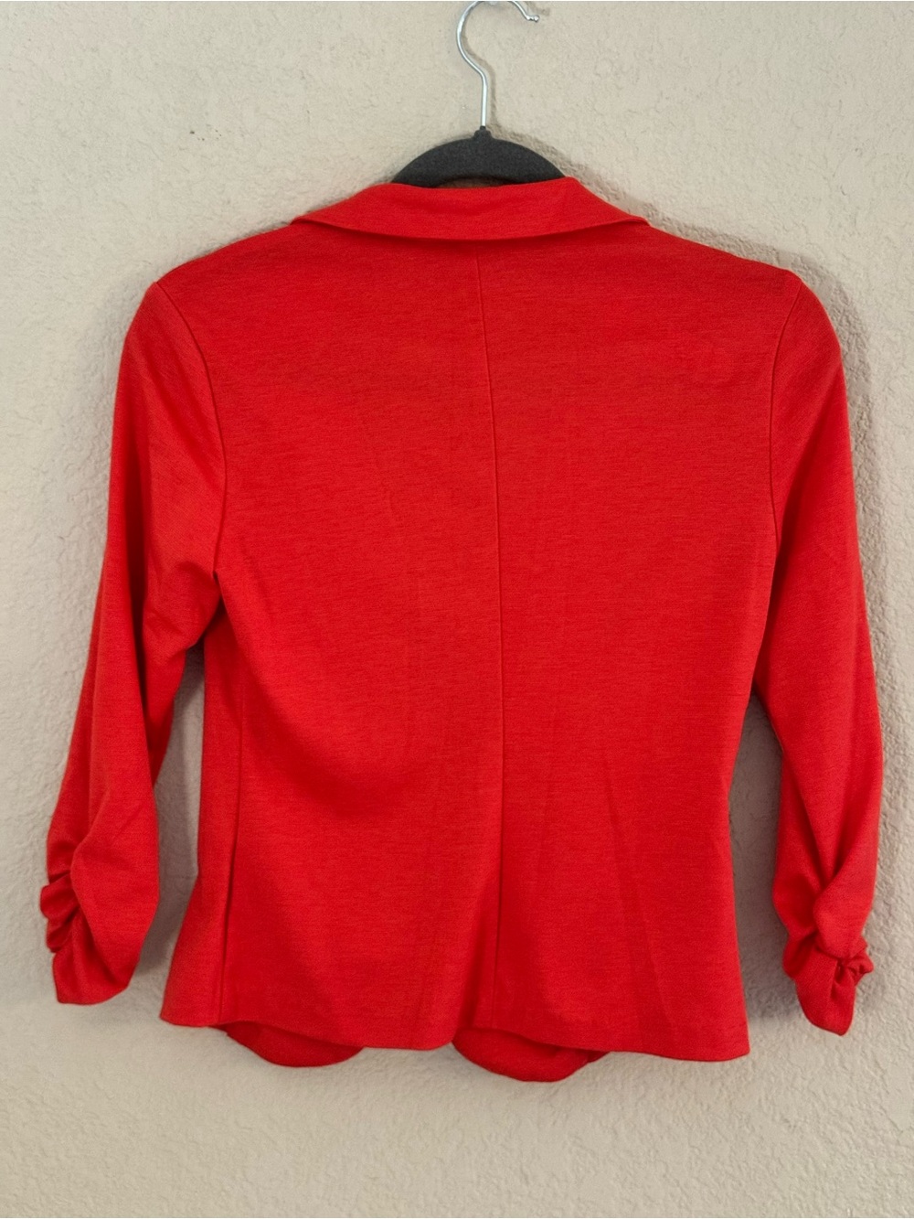 Auline Collection 3/4 ruched sleeve red/orange balzer - Picture 3 of 3